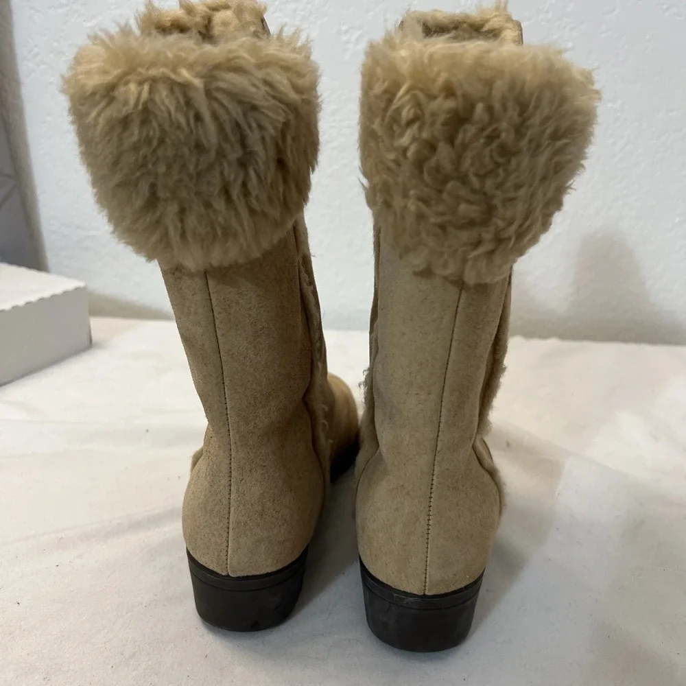 Hush Puppies Snow Boots Womens‎ 6M Sand Sheepskin Suede 75198 Mid Calf Pull On